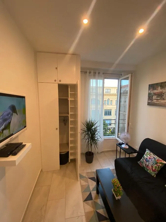 Studio Sur Avenue Jean Medecin A Nice Frankrike